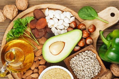 Включение в рацион продуктов с высоким содержанием витамина E
