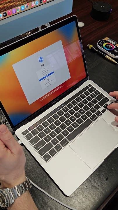 Включение камеры на MacBook Pro