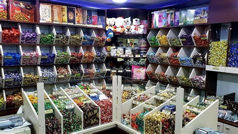 Возможности пробовать конфеты в магазинах