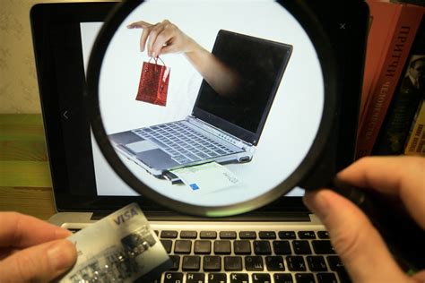 Возможность попасть на мошеннические сайты