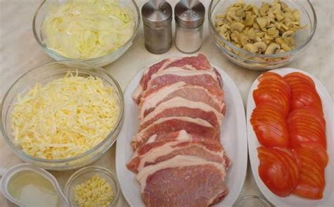 Выберите свежее мясо и порежьте его на кусочки