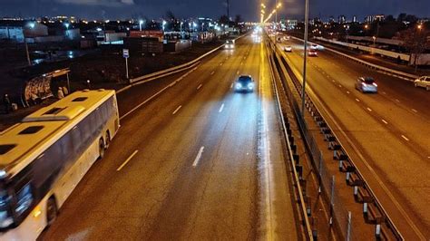 Избегайте внезапных резких маневров на дороге