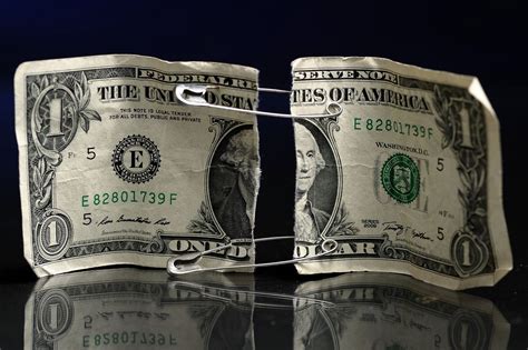 Изношенные или поврежденные динамики