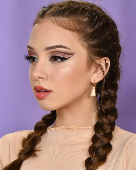 Изумительные идеи для оригинальных кудряшек