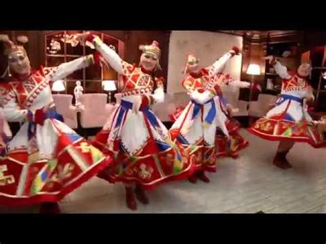 Изысканный танец красотки