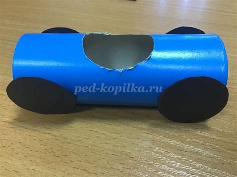 Инструкция: сделайте машинку из картона без клея