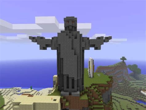 Инструменты и материалы для создания статуи в Minecraft