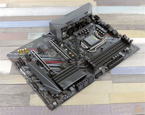Использование совместимых игр с поддержкой SLI