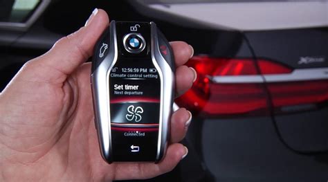 Использование BMW Digital Key для открытия и запуска автомобиля