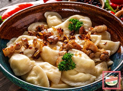Как приготовить вкусные вареники с картофелем и жареным луком