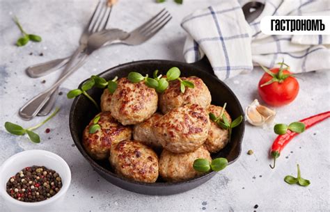 Как приготовить пышный куриный фарш для котлет: лучшие техники и секреты