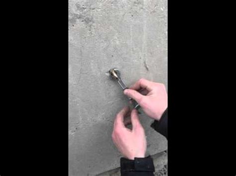 Как удалить дюбель из стены: проверенные способы и полезные советы