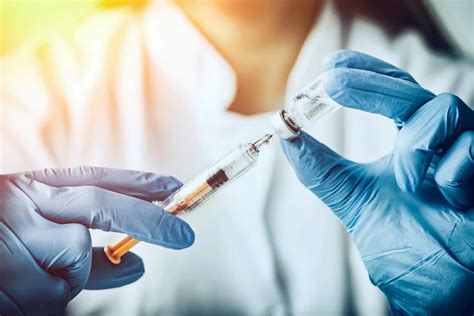 Консультация специалиста по прививкам от кори и дифтерии