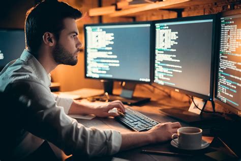 Линейка: прародитель и разработчики