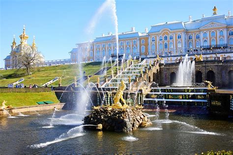 Майские праздники в исторических городах