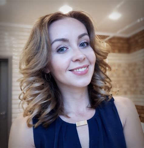 Мастер-класс по созданию привлекательных средних локонов на плойку