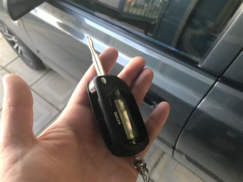 Методы открытия автомобиля без работающего брелока