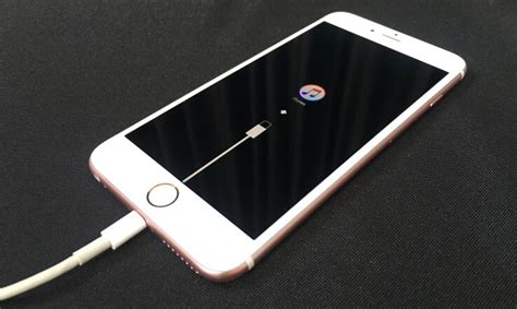 Необходимость обновления системы на iPhone или компьютере