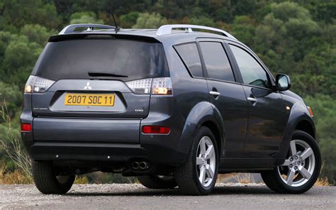 Особенности Mitsubishi Outlander ХЛ