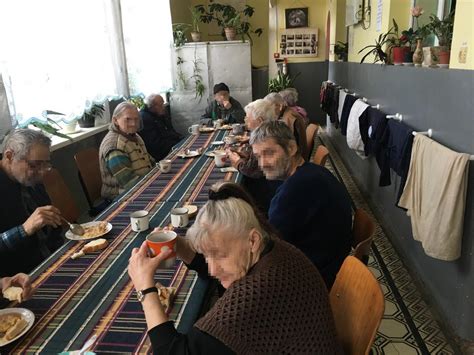 Отсутствие необходимых медикаментов