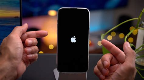Перезагрузка iPhone 11 с клавишами