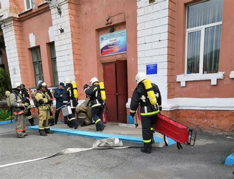 Плановая подготовка пожарных: учебные методы и тренировки