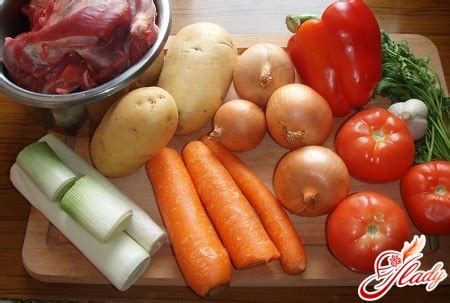Подготовка овощей и мяса для шурпы