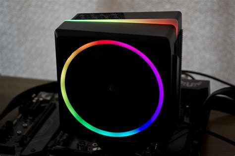Подсветка кулера Aerocool Cylon 4: настройка света