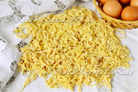 Популярные рецепты яичной лапши в различных кухнях