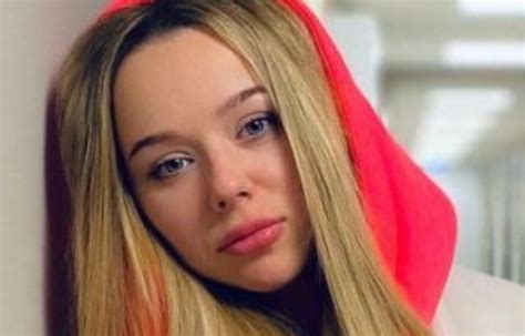 Почему Татьяна выбрала прощание поцелуем, а не словами