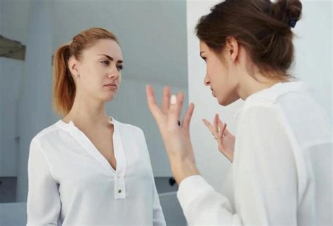 Почему некоторые люди привлекают внимание и вызывают симпатию