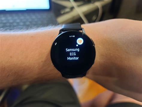 Пошаговая инструкция для активации возможности ЭКГ на часах Samsung Galaxy Watch Active 2