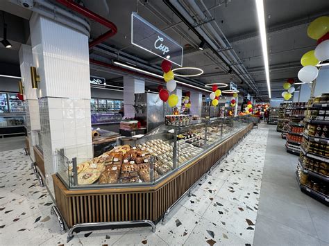 Примеры успешной реализации оформления вагончика-магазина в разных сферах бизнеса