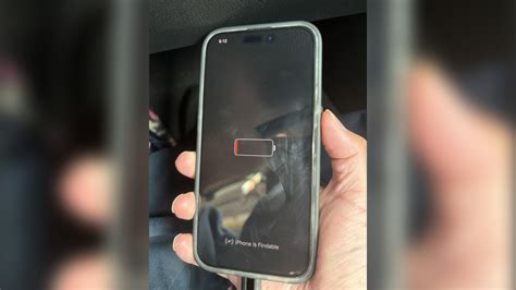 Проверка iPhone с вздувшейся батареей