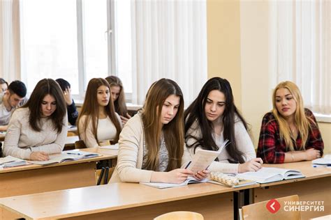 Программа и предметы обучения в колледже