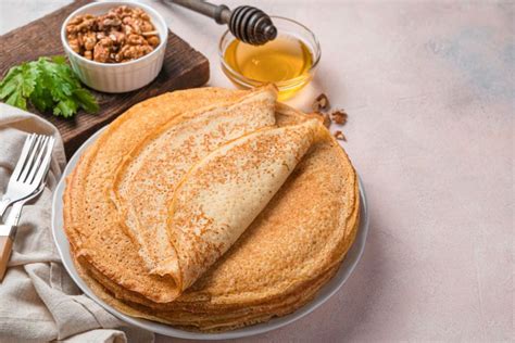 Простые рецепты блинов из сыворотки