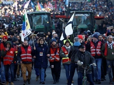 Протесты против повышения пенсионного возраста