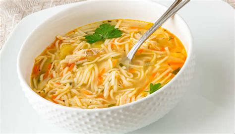 Пять секретов вкусного супа с вермишелью