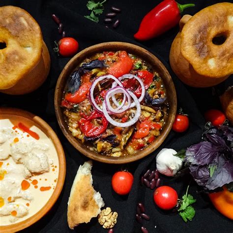 Разнообразная кухня и вкусовые наслаждения