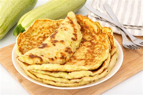 Рецепты соусов и дипов для лепешек из кабачков