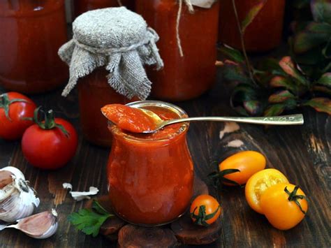 Рецепт домашнего кетчупа с яркими специями и острым вкусом