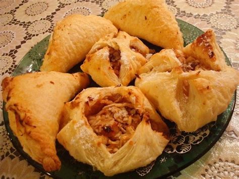 Рецепт приготовления слоек с начинкой