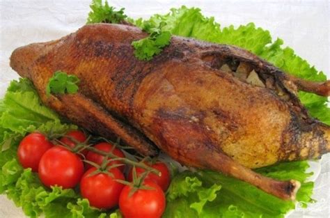 Рецепт фаршированной утки без костей с грибами