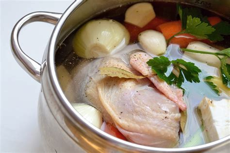 Свежие продукты для бульона