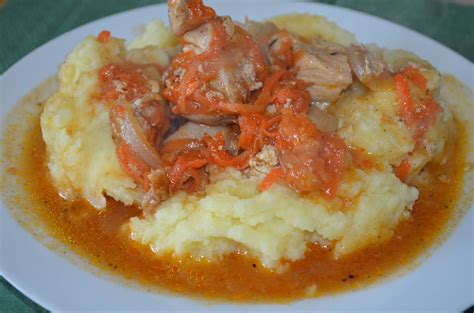 Соединение подливки с мясом