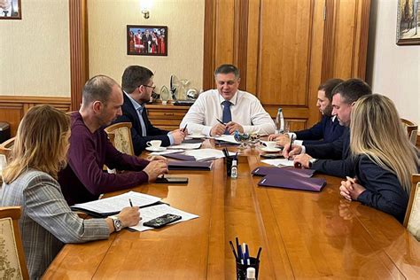 Сотрудничество с другими финансовыми учреждениями: путь к масштабному росту