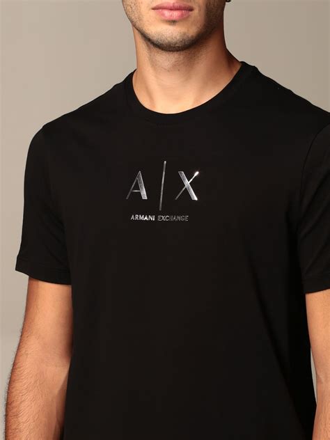 Способы проверки подлинности футболки Armani