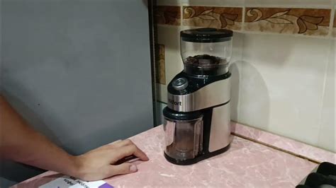 С помощью кофемолки Kenwood CM-14