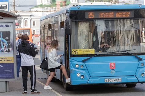 Узнайте, каким образом студенты могут получить скидку на проезд в автобусе