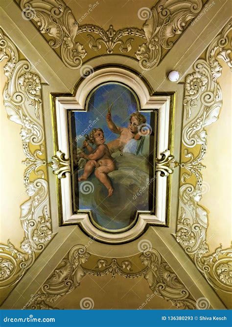 Украшение и фрески